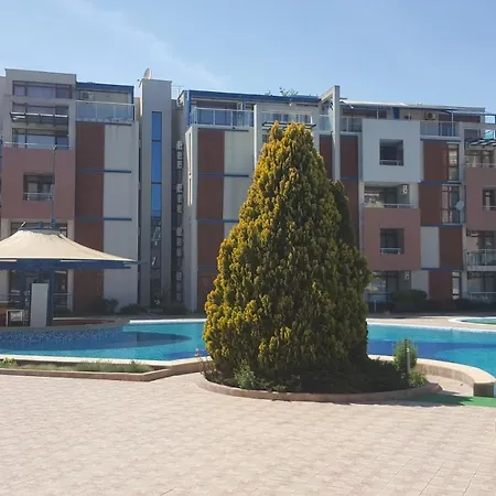 San Sity I Апартамент *